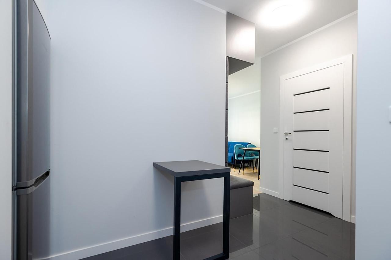 Wola Luxe Apartment Warsaw Ngoại thất bức ảnh